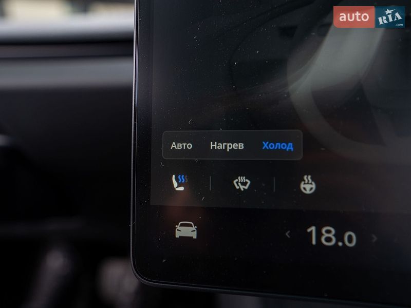 Седан Tesla Model 3 2024 в Києві фото 30 Седан Tesla Model 3 2024 в Києві