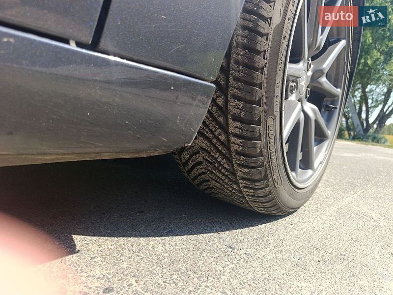 Седан Tesla Model 3 2020 в Ворзеле