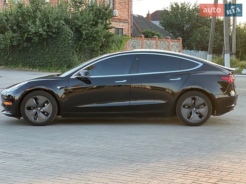 Седан Tesla Model 3 2019 в Запоріжжі фото 3 Седан Tesla Model 3 2019 в Запоріжжі