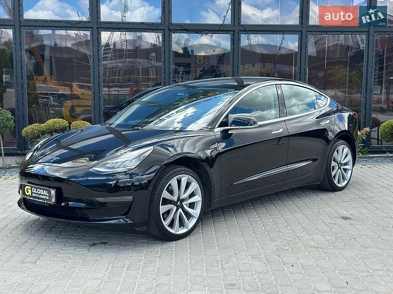 Седан Tesla Model 3 2020 в Львові фото 2 Седан Tesla Model 3 2020 в Львові