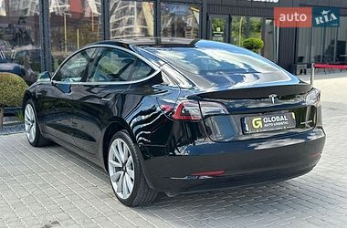 Седан Tesla Model 3 2020 в Львові фото 12 Седан Tesla Model 3 2020 в Львові