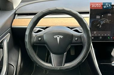 Седан Tesla Model 3 2020 в Львові фото 20 Седан Tesla Model 3 2020 в Львові