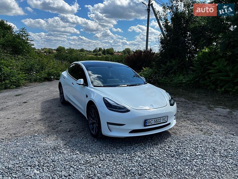 Tesla Model 3 2022 Tesla Model 3 2022
