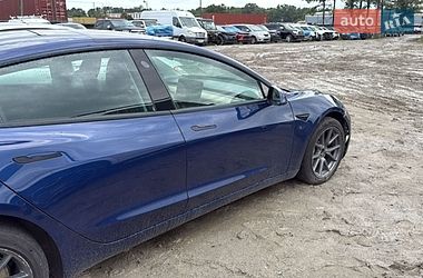 Седан Tesla Model 3 2022 в Ставище