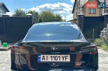 Седан Tesla Model 3 2018 в Києві