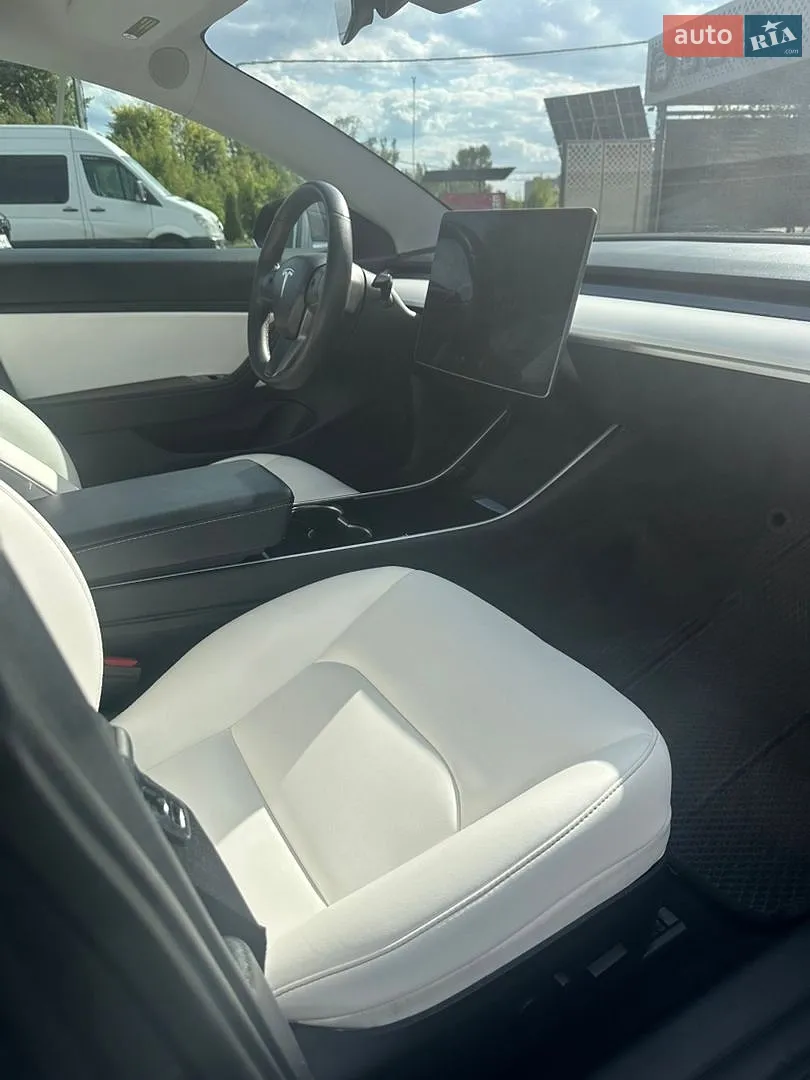 2020 Tesla Model 3 - мініатюра 10