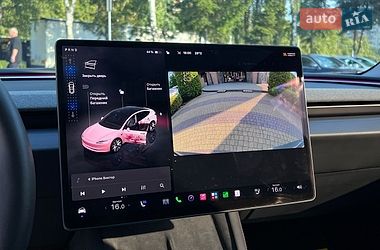 Седан Tesla Model 3 2025 в Львове