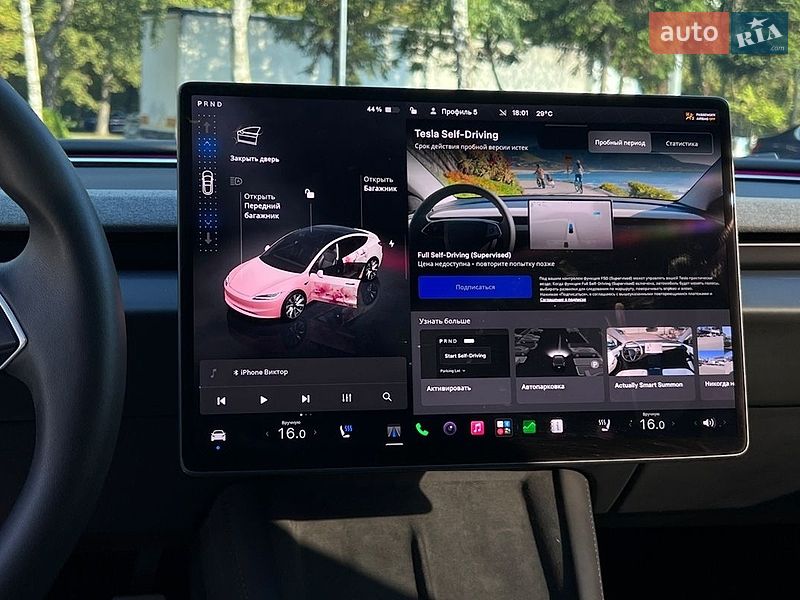 Седан Tesla Model 3 2025 в Львове