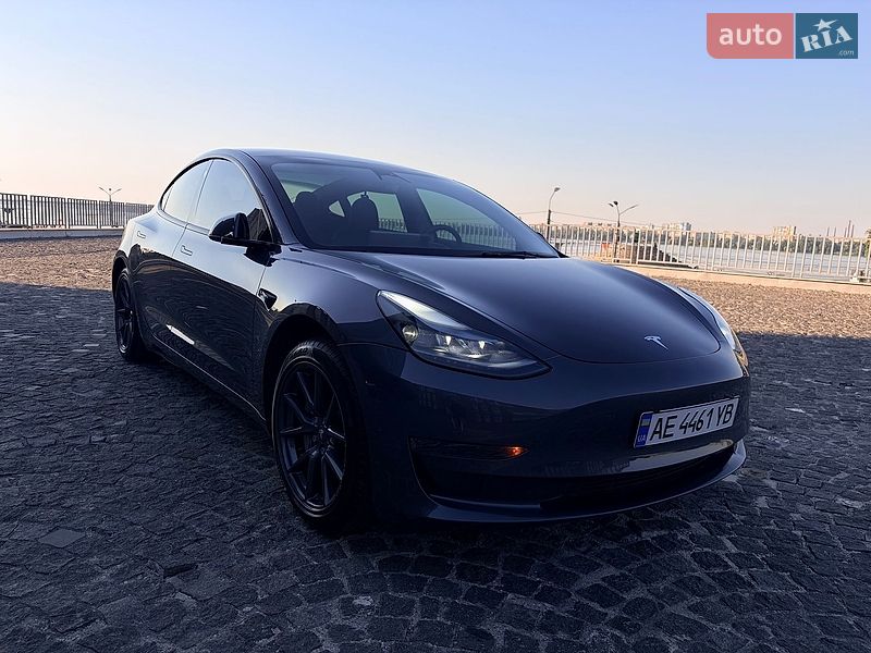 Седан Tesla Model 3 2023 в Дніпрі фото 6 Седан Tesla Model 3 2023 в Дніпрі