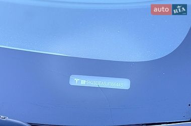 Седан Tesla Model 3 2018 в Киеве