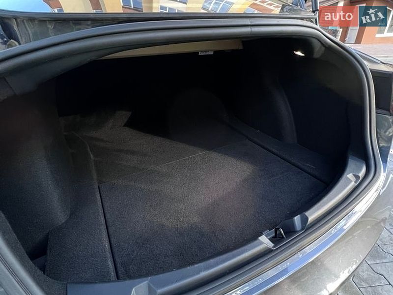 Седан Tesla Model 3 2023 в Софиевской Борщаговке