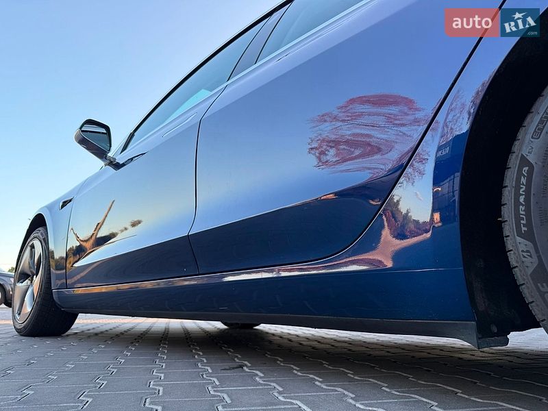 Седан Tesla Model 3 2018 в Владимире