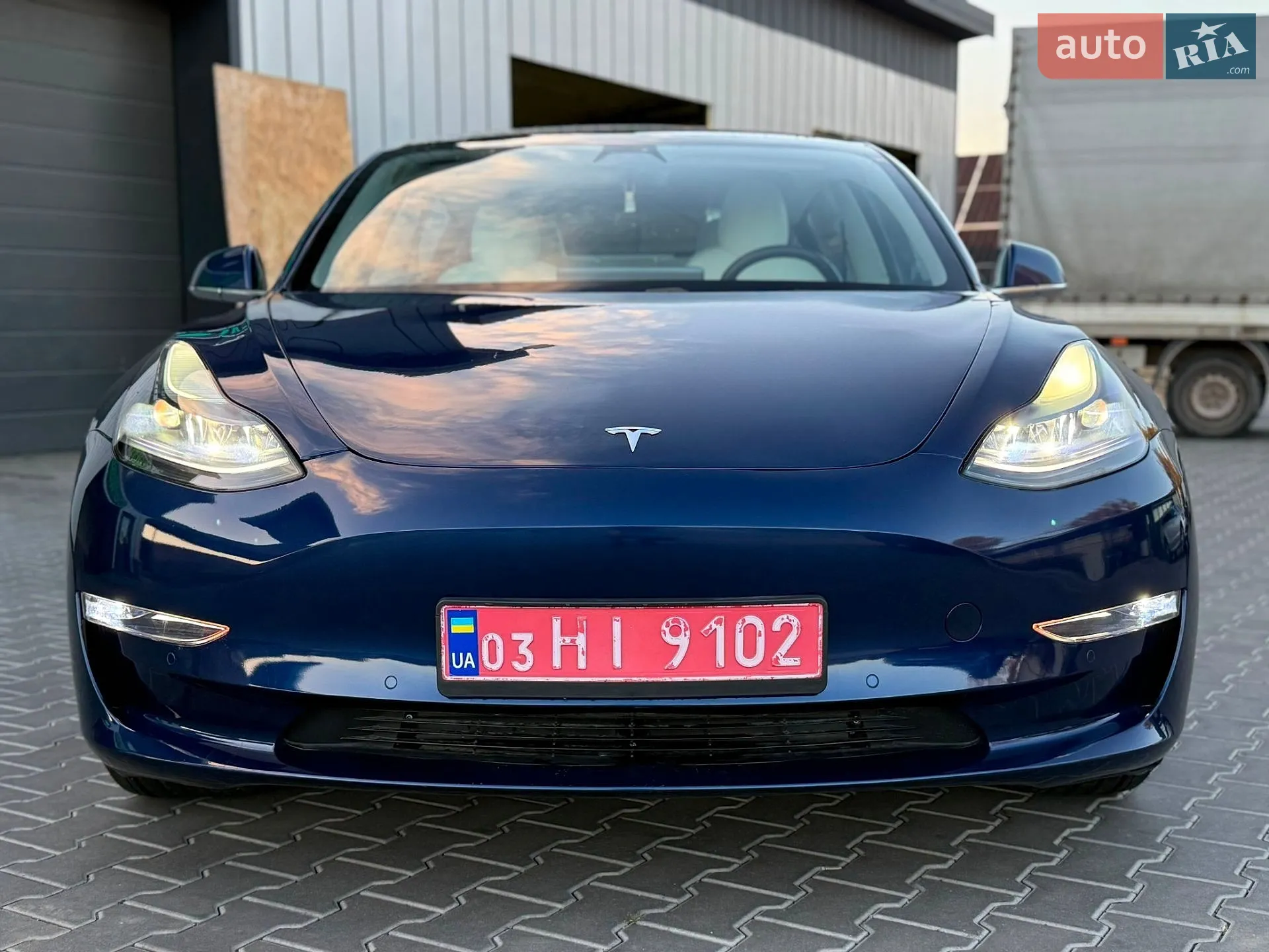 2018 Tesla Model 3 - мініатюра 100