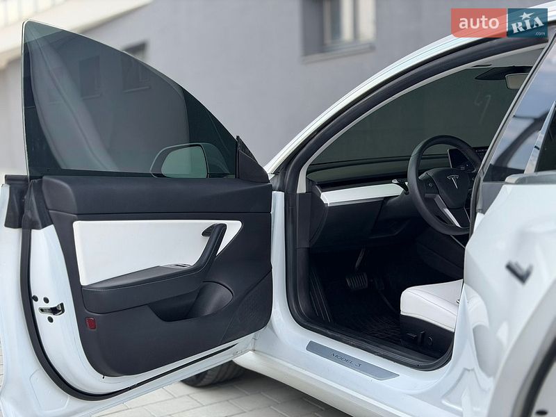 Седан Tesla Model 3 2020 в Ивано-Франковске фото 16 Седан Tesla Model 3 2020 в Ивано-Франковске
