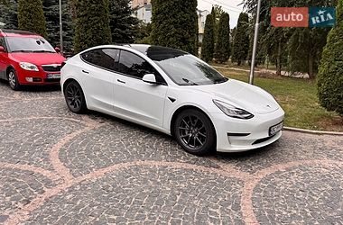 tesla model-3 2020 в Львів від професійного продавця Misha