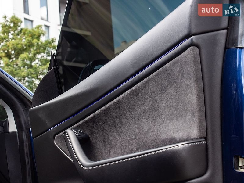 Седан Tesla Model 3 2020 в Львове
