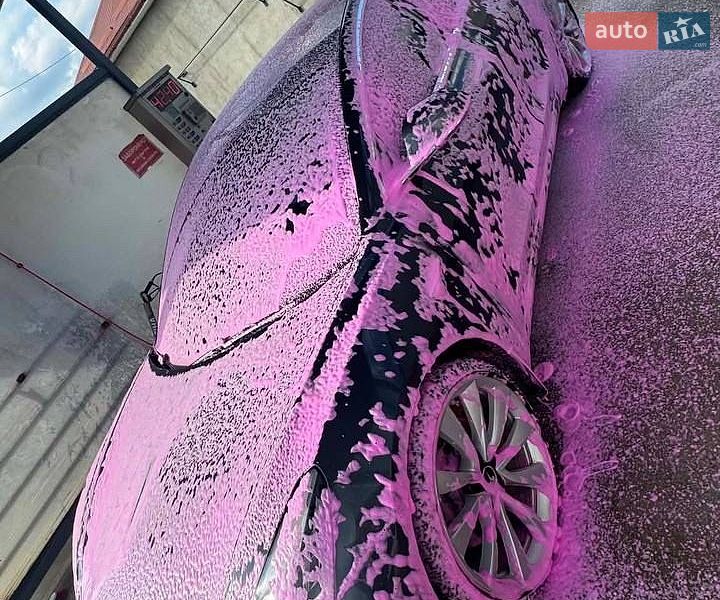 Седан Tesla Model 3 2018 в Коломые
