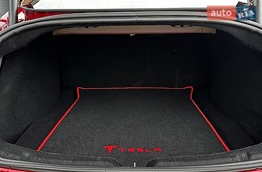 Седан Tesla Model 3 2026 в Чернівцях фото 15 Седан Tesla Model 3 2026 в Чернівцях