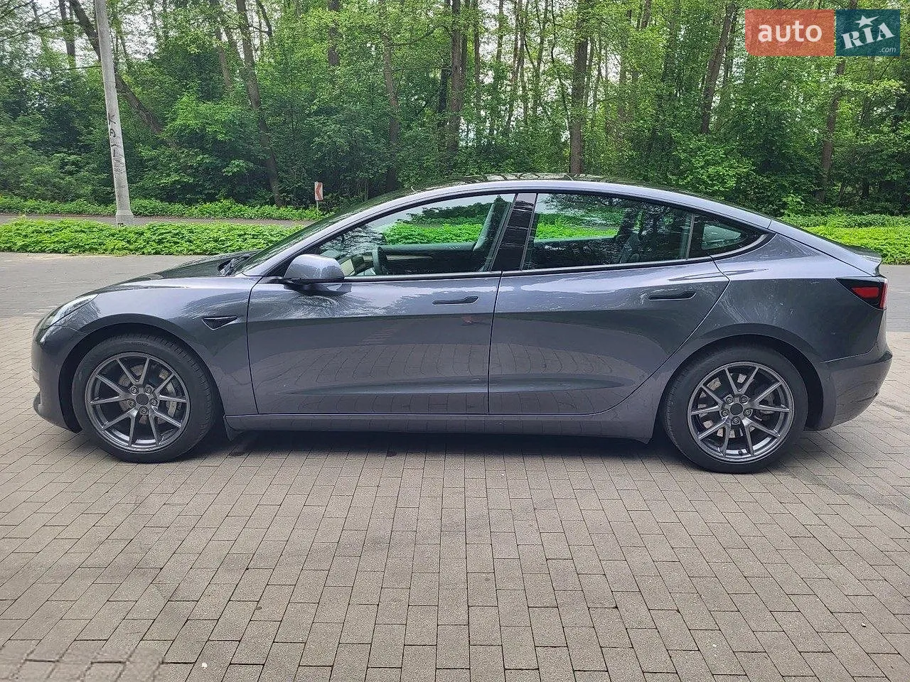 2021 Tesla Model 3 - мініатюра 9