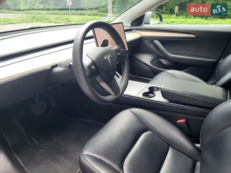 Седан Tesla Model 3 2021 в Киеве фото 13 Седан Tesla Model 3 2021 в Киеве