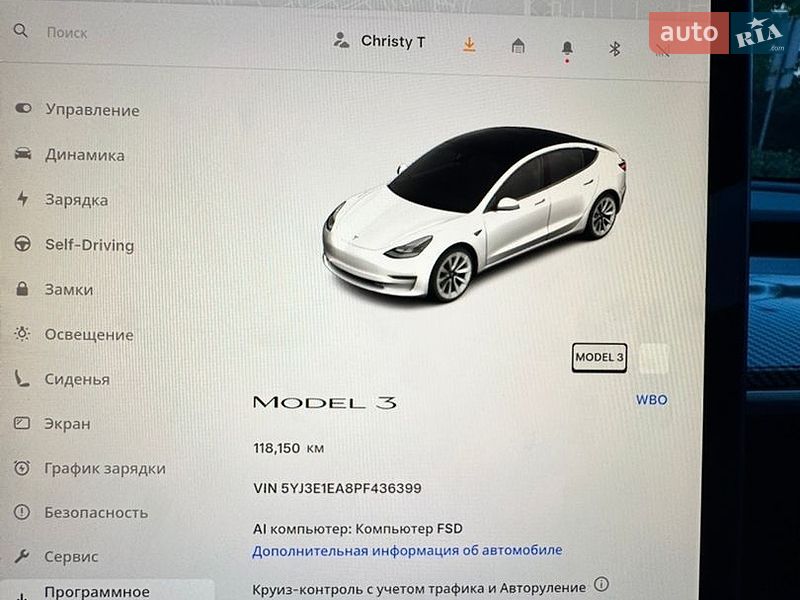 Седан Tesla Model 3 2022 в Києві