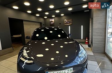Седан Tesla Model 3 2018 в Одессе