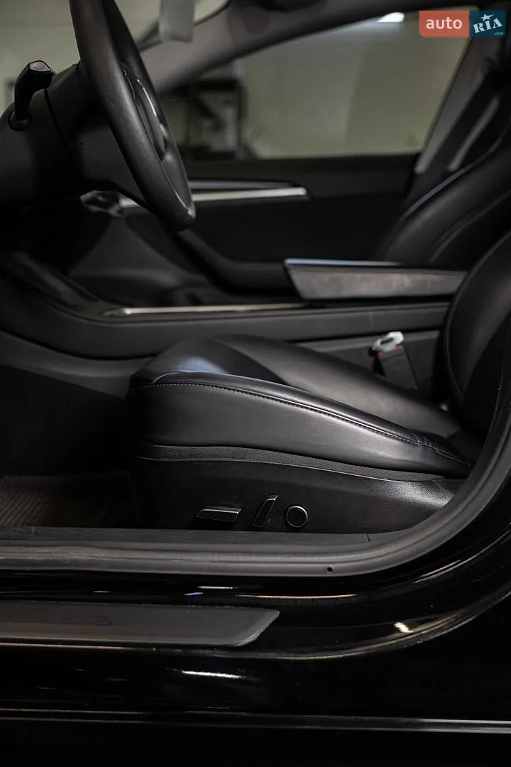 2022 Tesla Model 3 - мініатюра 17
