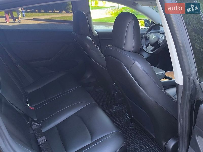 Седан Tesla Model 3 2018 в Каменец-Подольском фото 13 Седан Tesla Model 3 2018 в Каменец-Подольском