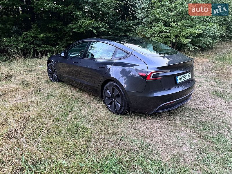 Седан Tesla Model 3 2024 в Жмеринке фото 5 Седан Tesla Model 3 2024 в Жмеринке