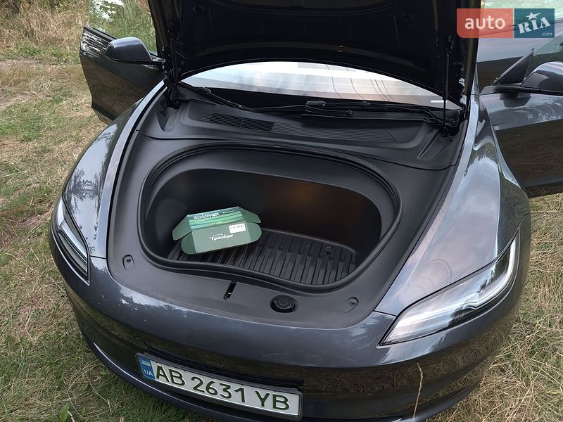 Седан Tesla Model 3 2024 в Жмеринці фото 7 Седан Tesla Model 3 2024 в Жмеринці