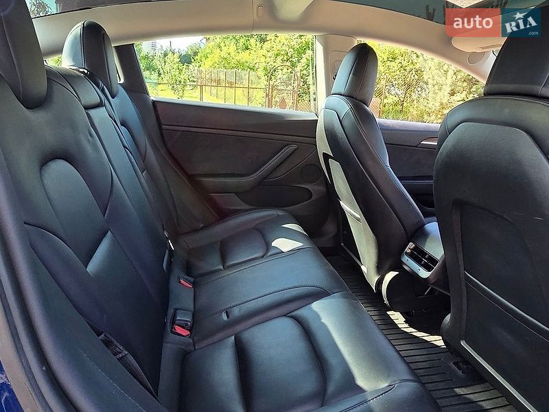 Седан Tesla Model 3 2021 в Львове фото 10 Седан Tesla Model 3 2021 в Львове