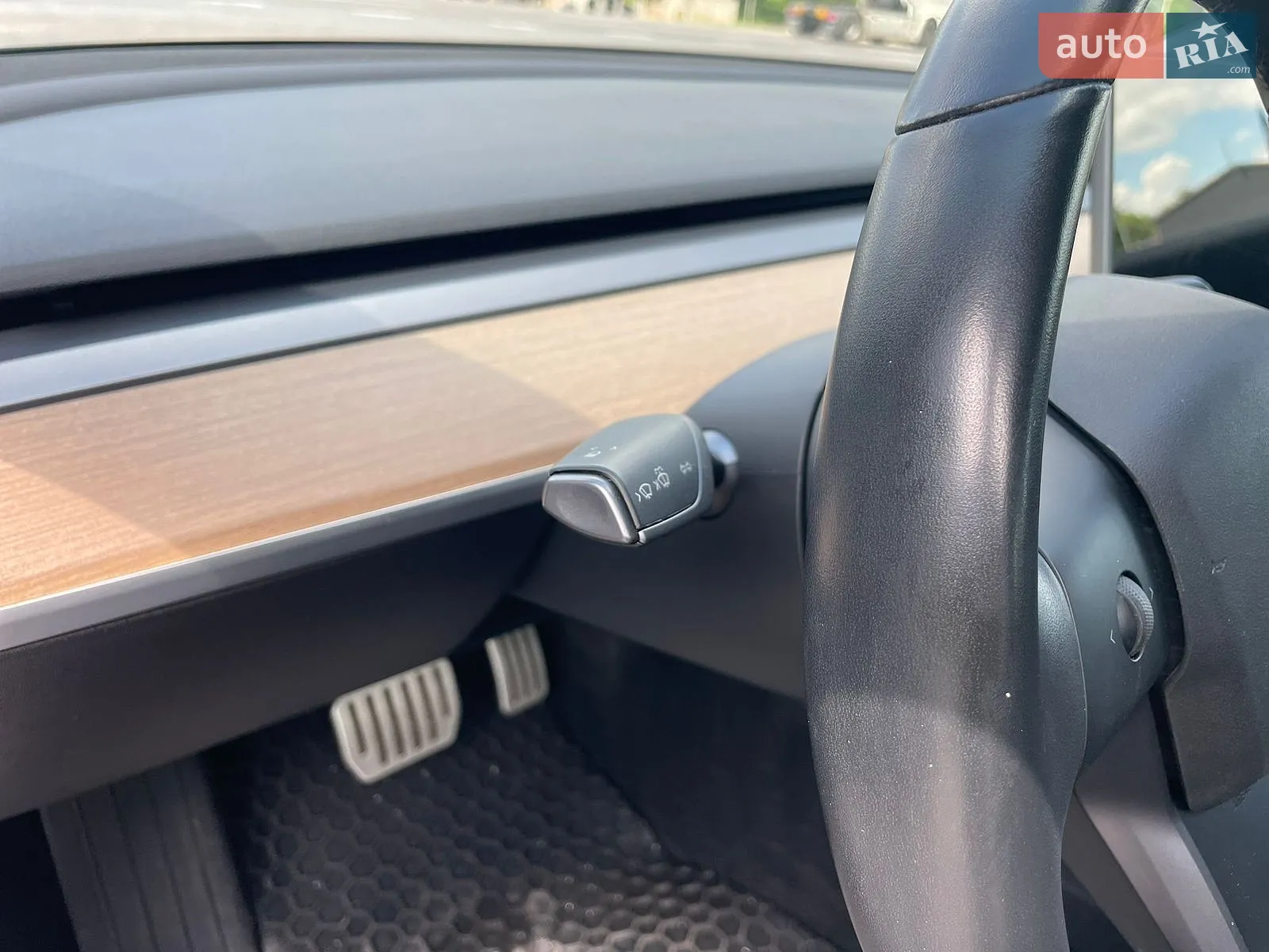 2019 Tesla Model 3 - мініатюра 9