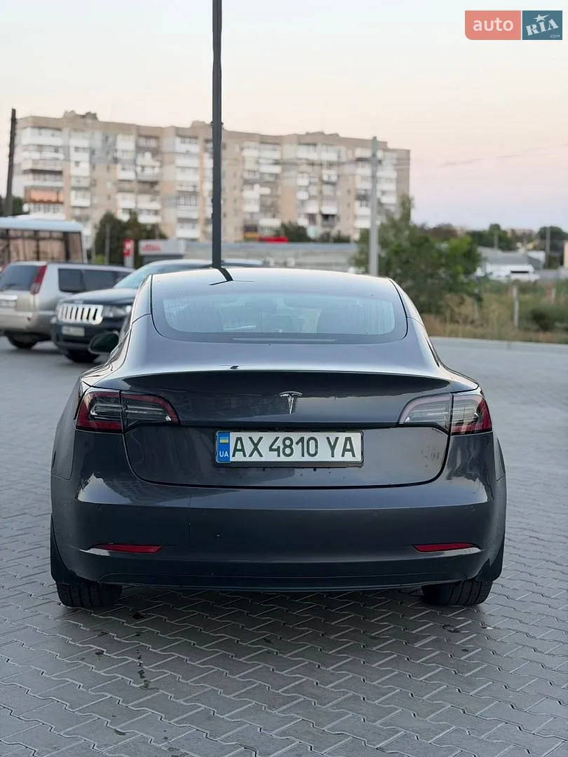 2018 Tesla Model 3 - мініатюра 10