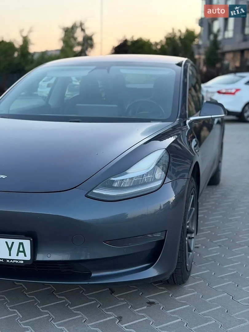 2018 Tesla Model 3 - мініатюра 13