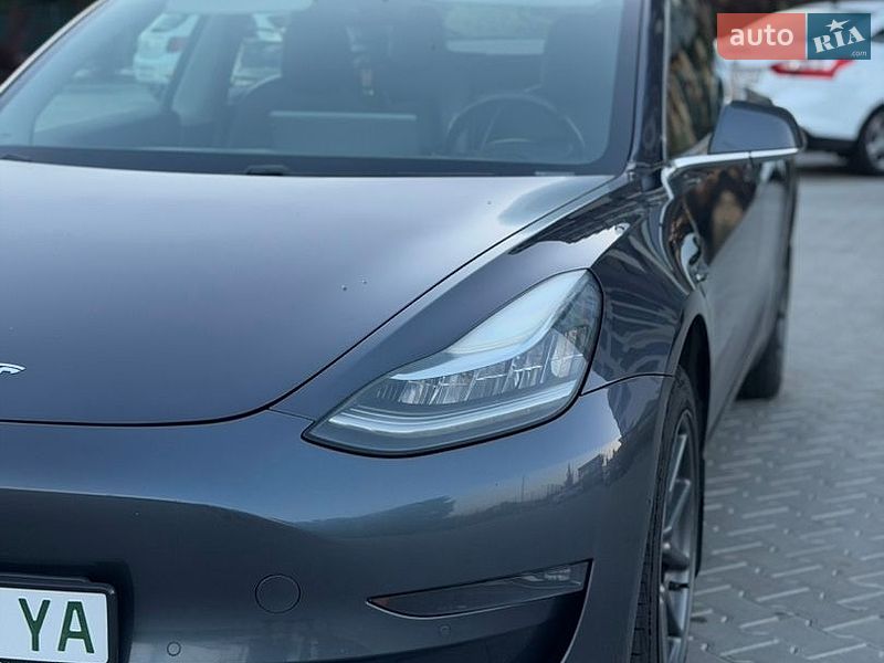 Седан Tesla Model 3 2018 в Кропивницком фото 13 Седан Tesla Model 3 2018 в Кропивницком