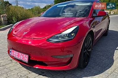 Седан Tesla Model 3 2022 в Ивано-Франковске
