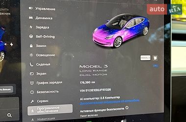 Седан Tesla Model 3 2018 в Киеве