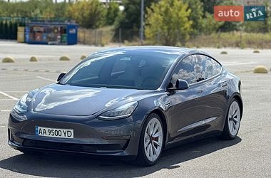 Седан Tesla Model 3 2018 в Києві
