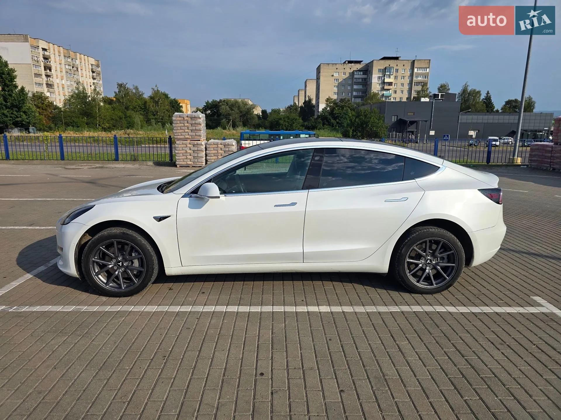 2020 Tesla Model 3 - мініатюра 2
