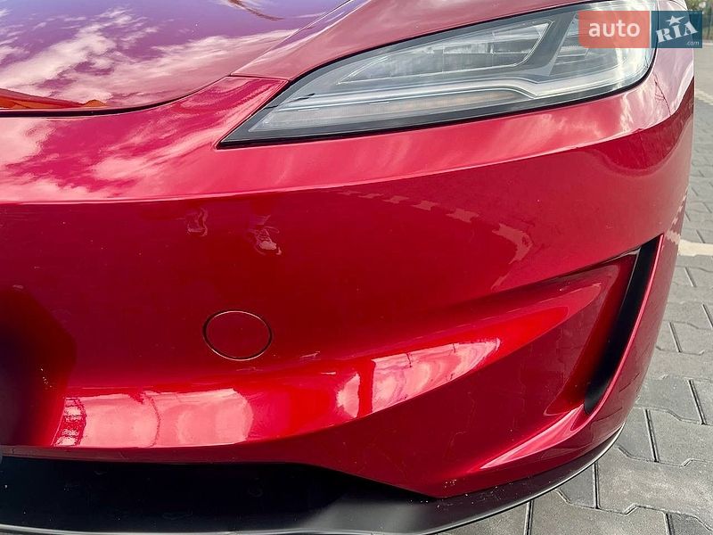 Седан Tesla Model 3 2024 в Капітанівці