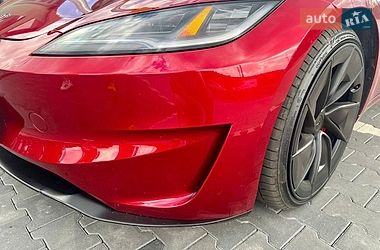 Седан Tesla Model 3 2024 в Капітанівці