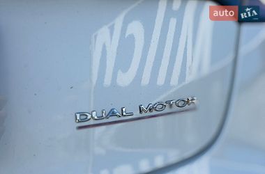 Седан Tesla Model 3 2021 в Луцке
