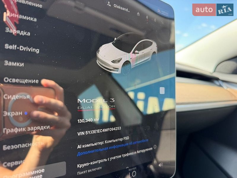 Седан Tesla Model 3 2021 в Луцьку