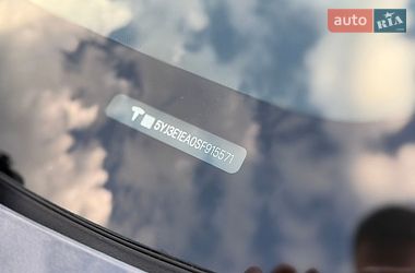 Седан Tesla Model 3 2024 в Днепре