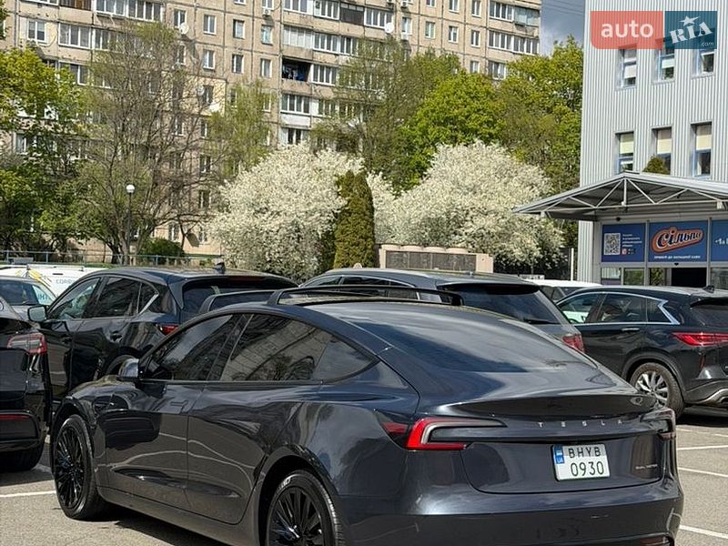 Седан Tesla Model 3 2024 в Киеве фото 13 Седан Tesla Model 3 2024 в Киеве