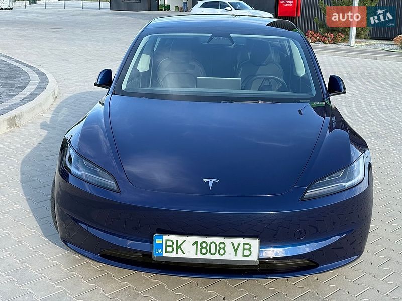 Седан Tesla Model 3 2024 в Києві фото 10 Седан Tesla Model 3 2024 в Києві