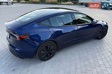 Седан Tesla Model 3 2024 в Києві фото 13 Седан Tesla Model 3 2024 в Києві