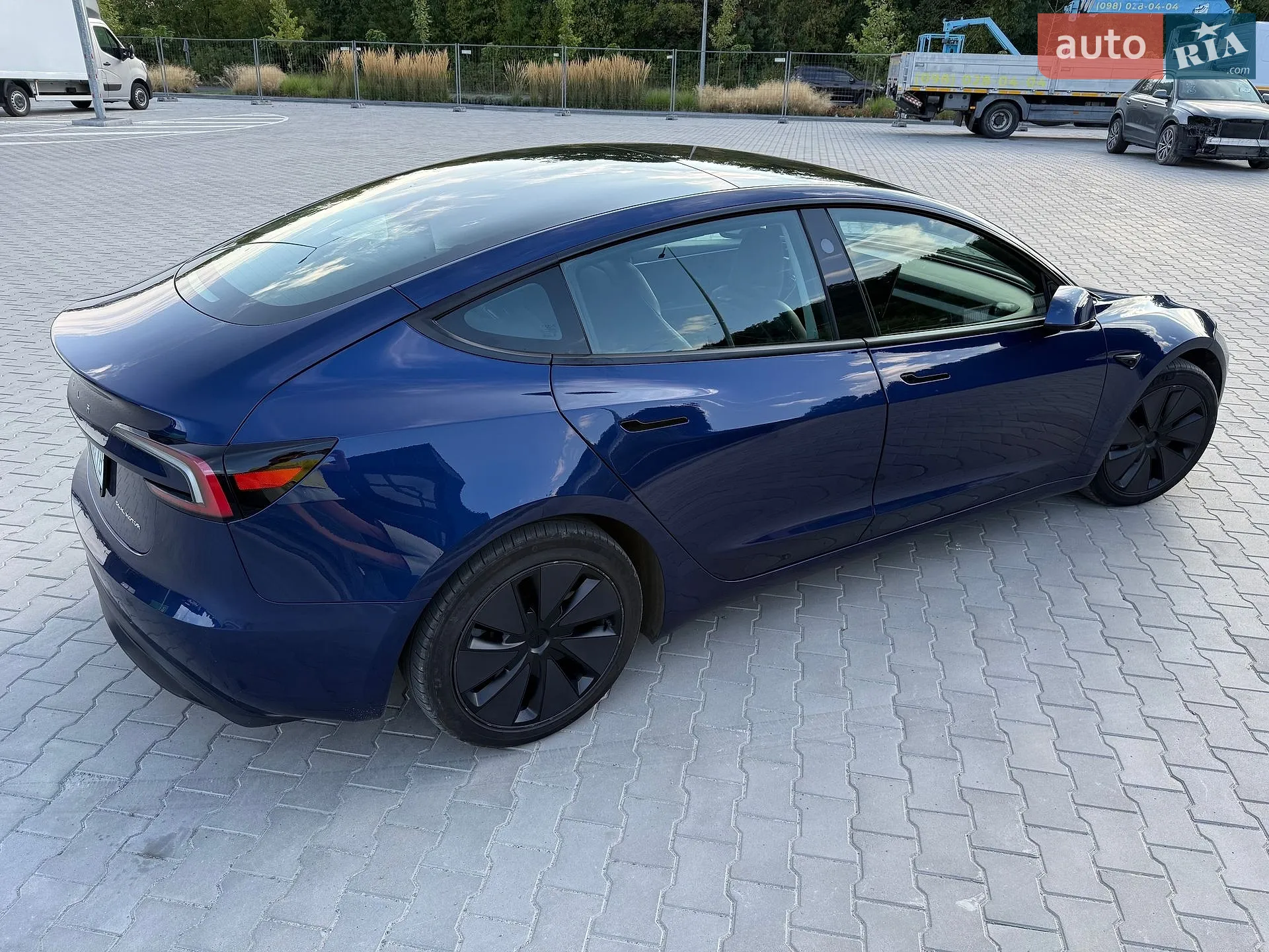 2024 Tesla Model 3 - мініатюра 13