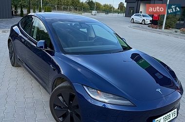 Седан Tesla Model 3 2024 в Києві фото 2 Седан Tesla Model 3 2024 в Києві