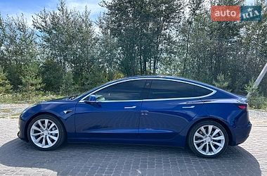 Седан Tesla Model 3 2019 в Львові фото 3 Седан Tesla Model 3 2019 в Львові